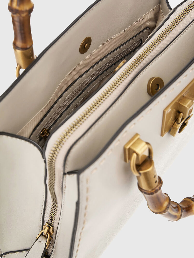 Чанта STEPHI с акцентна дръжка и лого - 3