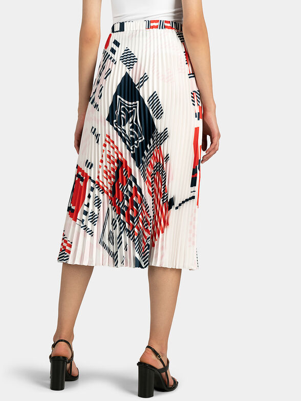 Pleated skirt with contrasting print - 3