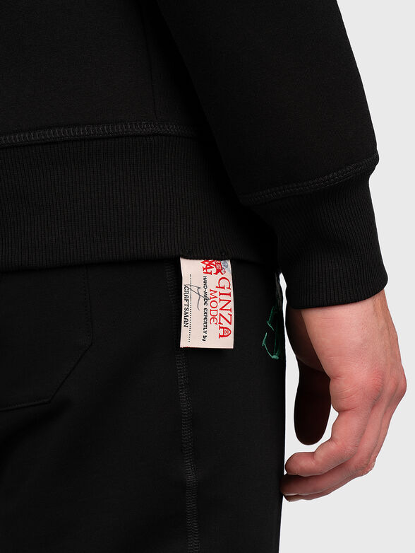 Sports sweatshirt HZ011 with hood and prints - 5