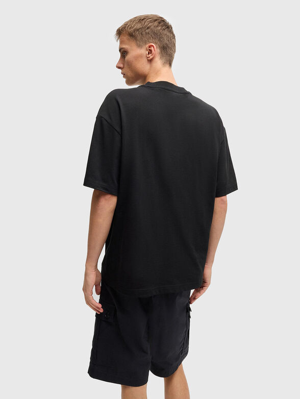 Cotton T-shirt with oval neckline in beige - 3