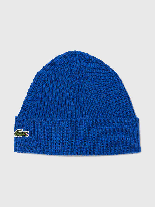 Unisex wool beanie in red color - 1