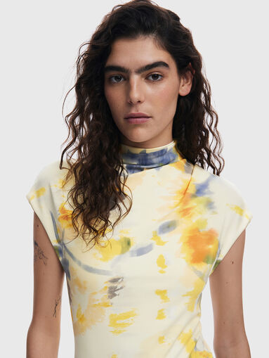 Midi dress with floral motifs - 4