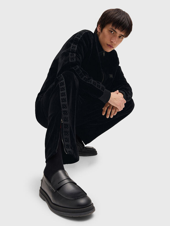 Velvet tracksuit with monogram - 3