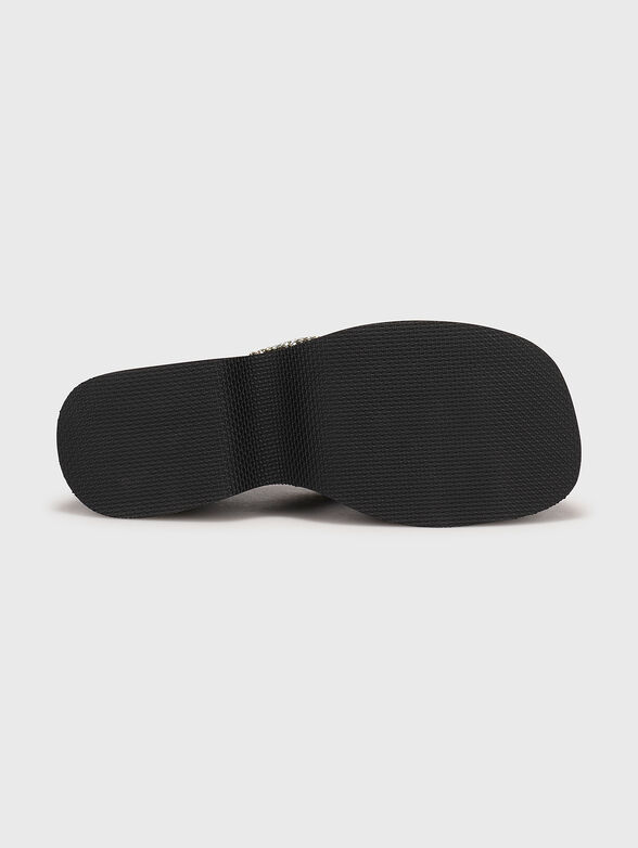 GWEN-R black sandals with applied crystals - 5