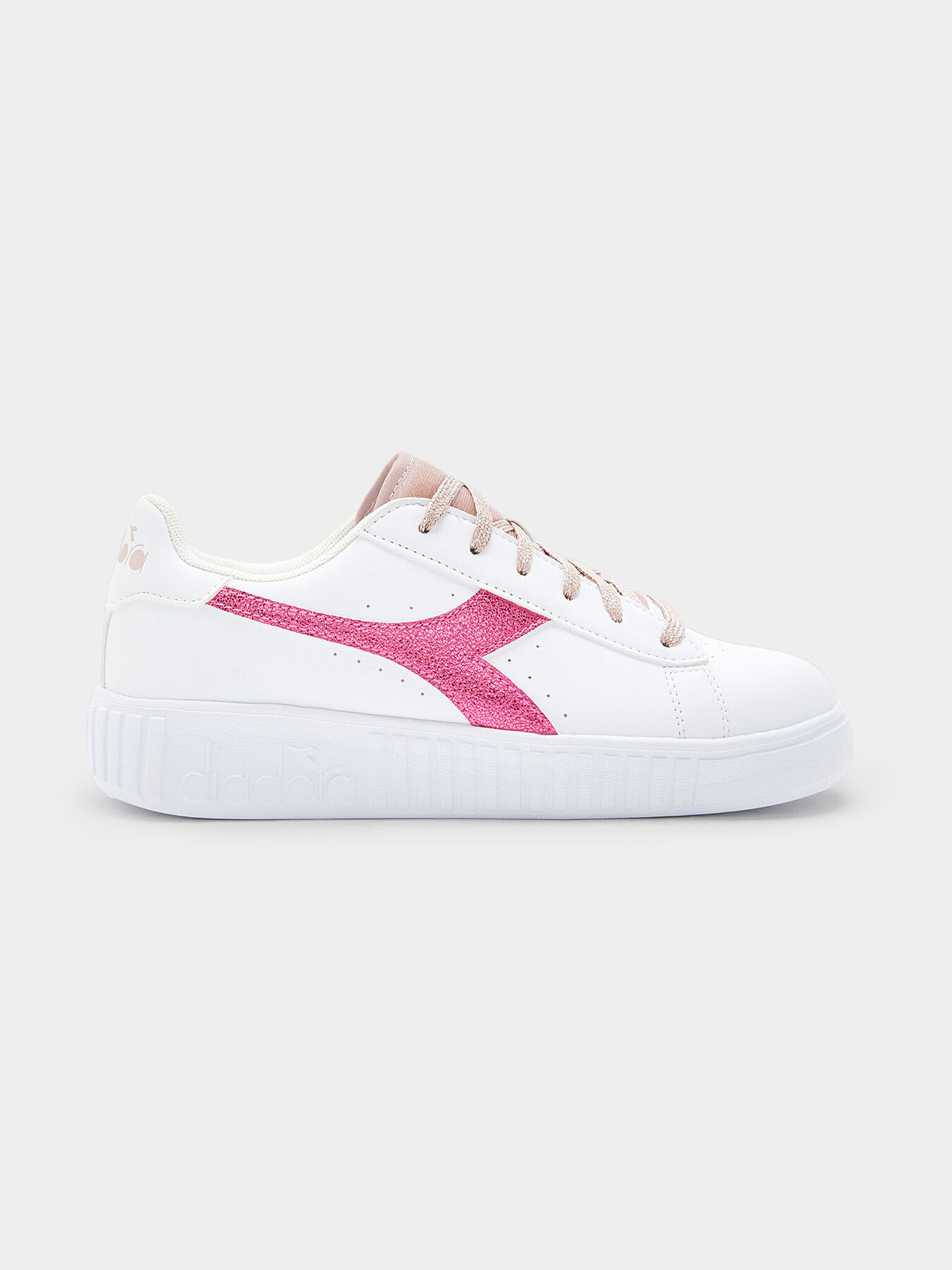 GAME STEP sneakers with logo accent brand DIADORA Globalbrandsstore en