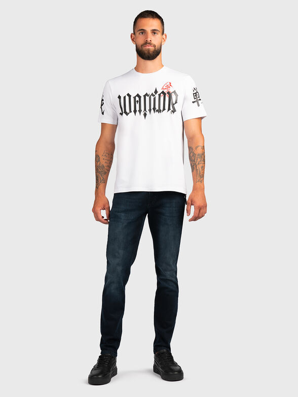 White T-shirt with contrasting print - 6