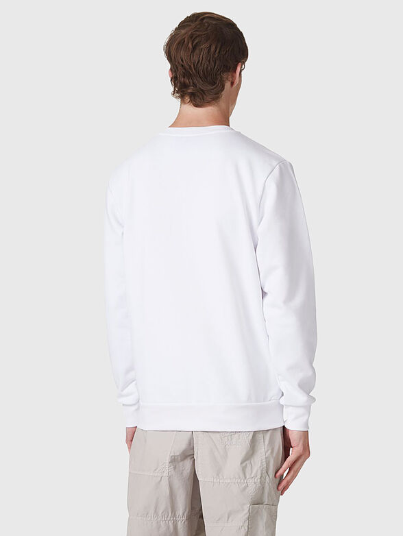White sweatshirt with contrasting print - 3