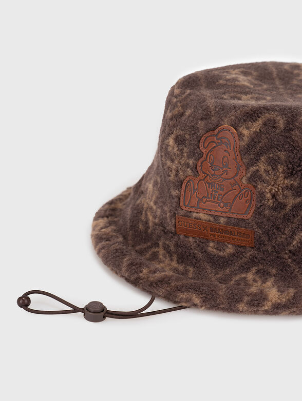 Hat type bucket with monogram print - 3