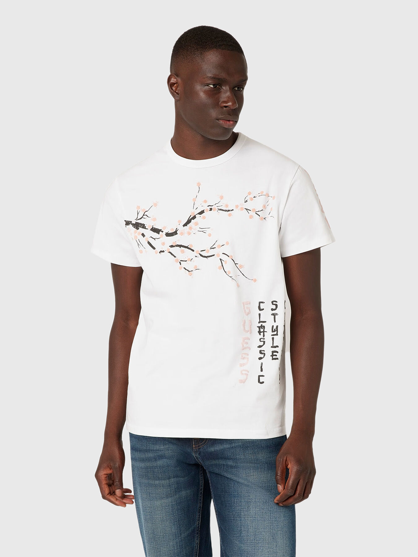 JAPANESE TREE cotton T shirt brand GUESS Globalbrandsstore en