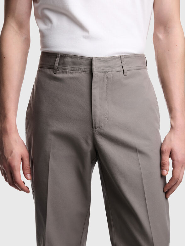 Brown trousers - 3