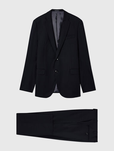 Black suit - 5
