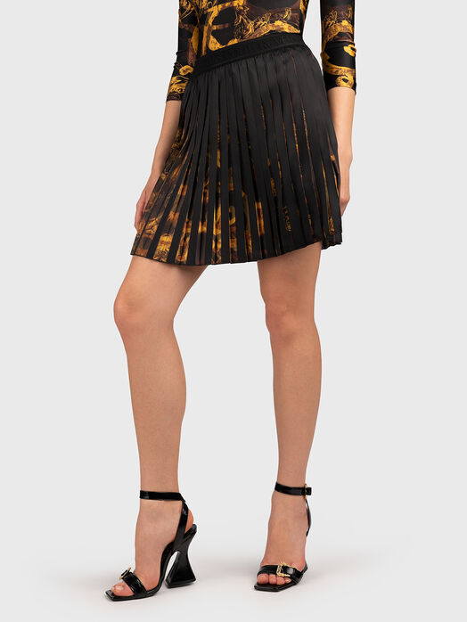 Pleated mini skirt