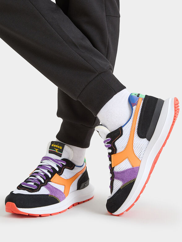 KMARO 42 sports shoes - 1