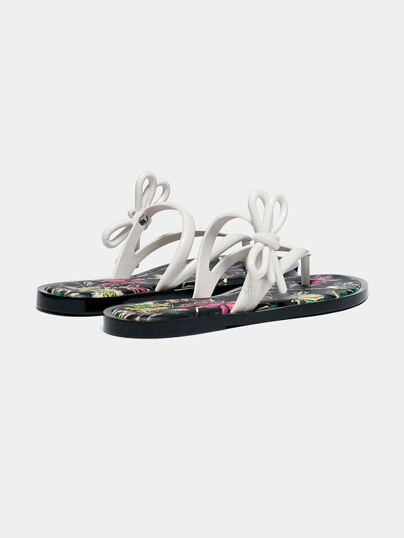 Slides MELISSA + JASON WU - 3