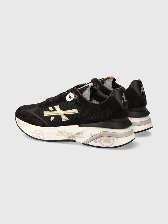 Sneakers with a gold logo - 3
