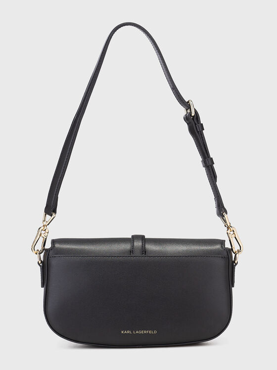 Кожена чанта със златисти детайли - 2