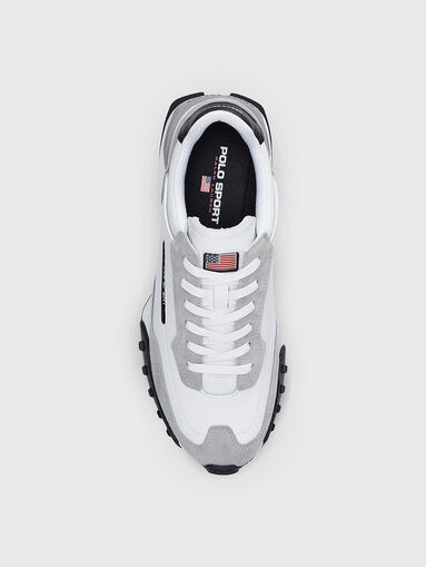 Sports shoes with contrasting details - 5
