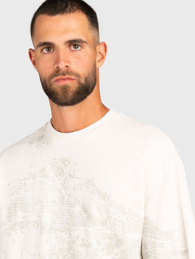 Round neck cotton T-shirt with print - 4