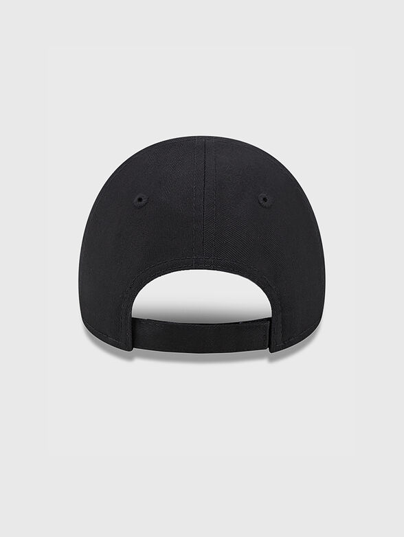 Black cap with visor and embroidered logo - 2