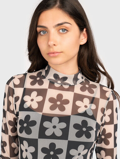 Mini dress with accent print - 3