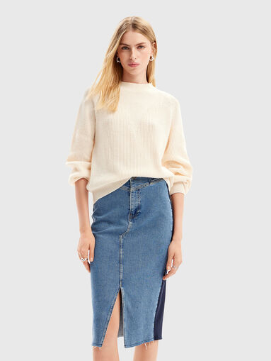 Denim skirt with contrasting elements - 4