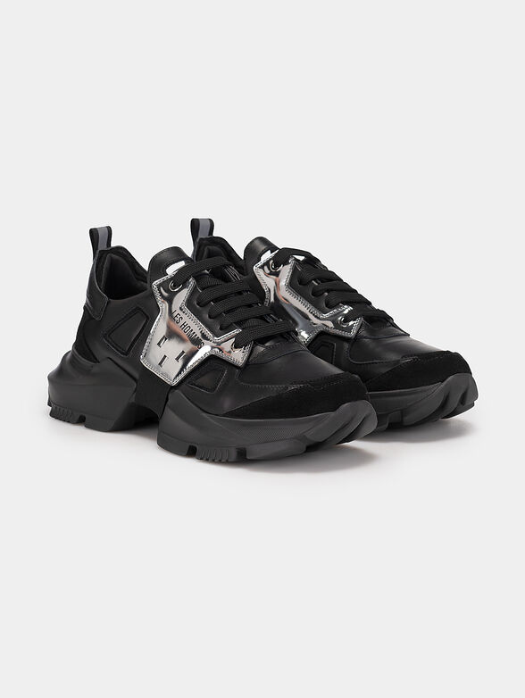 Black sport shoes with silver inserts - 2