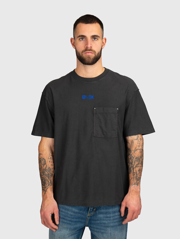 T-shirt with accent pocket - 1