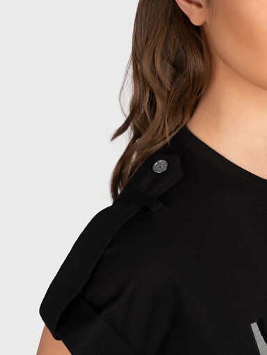 Black cotton T-shirt with logo accent - 4
