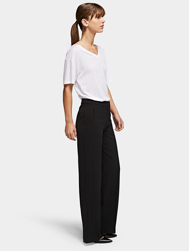 Trousers with back slit hem - 3