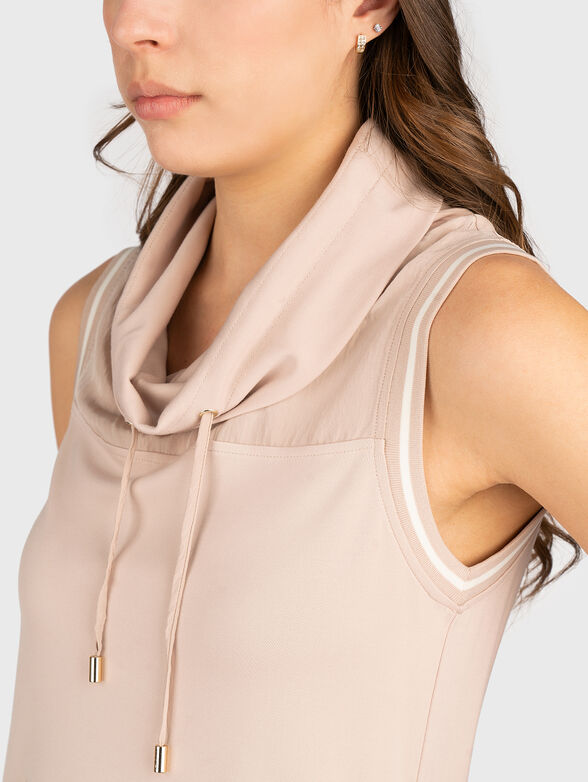 Mini dress with front pocket - 2