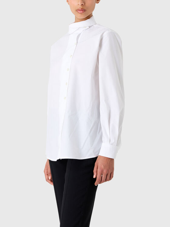 Shirt with accent collar - 1