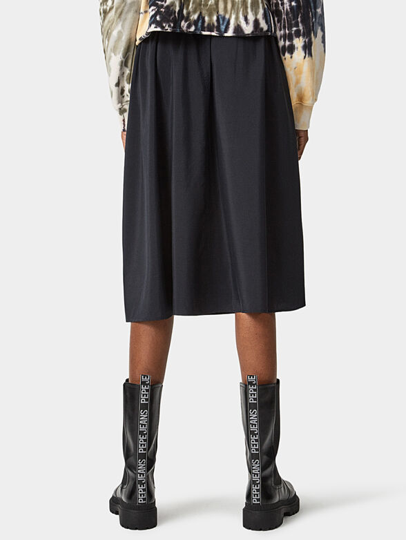 Black midi skirt with belt - 3