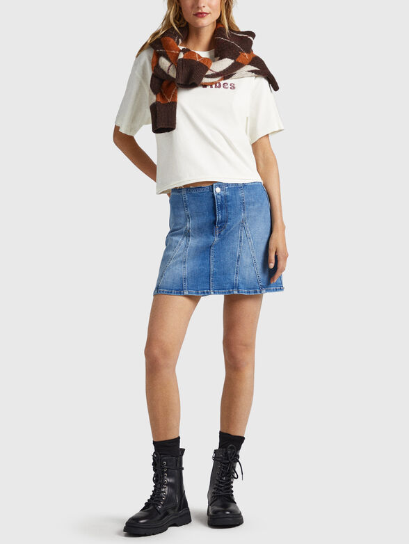 CONNIE T-shirt with inscription - 2