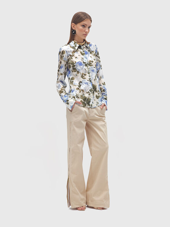 Straight trousers with side slits - 4