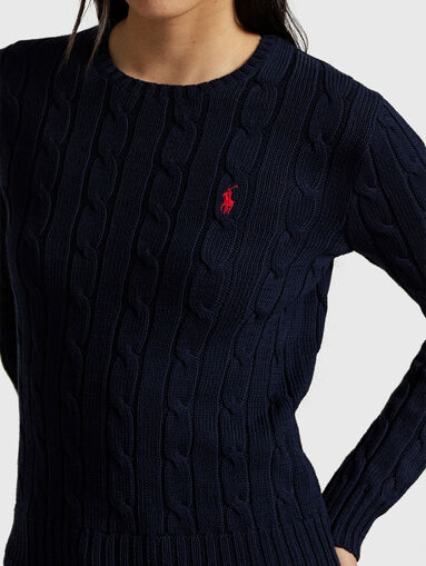 Cable knit cotton crew neck jumper - 4
