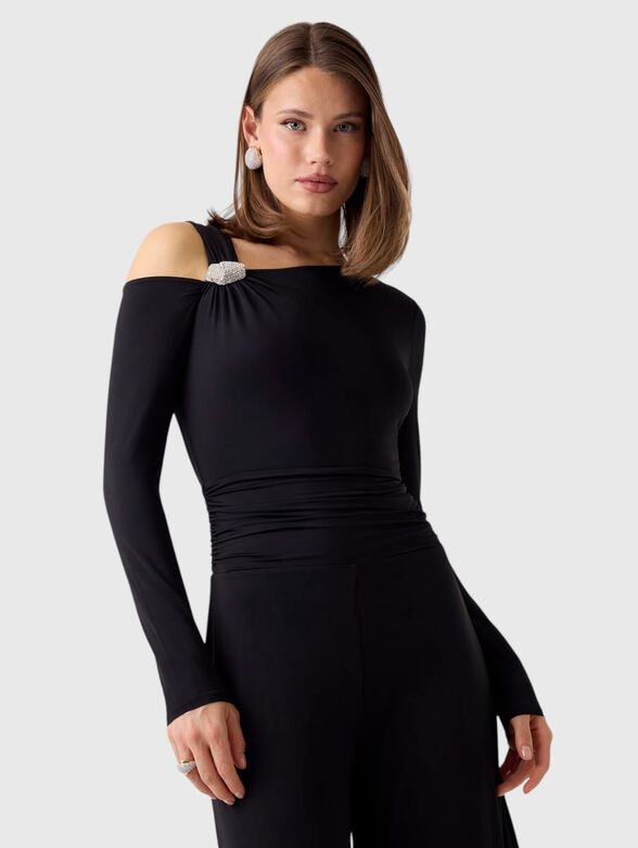 Flared jumpsuit with an asymmetrical neckline - 3