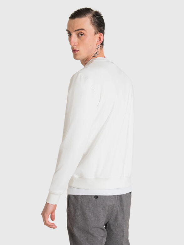 Dark blue sweatshirt with print - 2