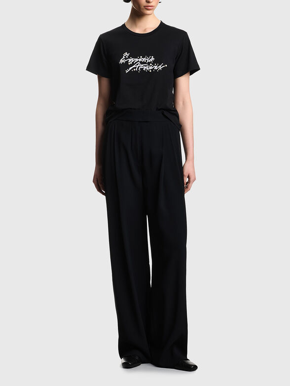 Black T-shirt with an embroidered logo - 2