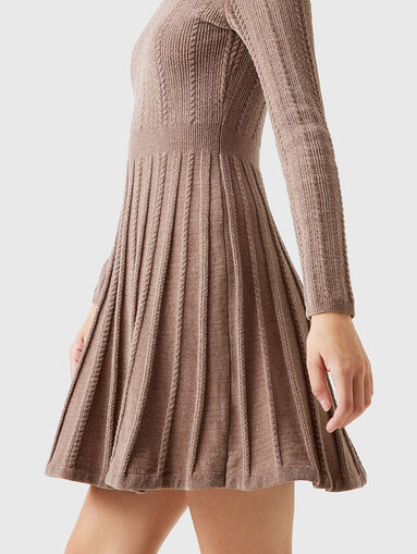 Knitted mini dress with long sleeves - 4