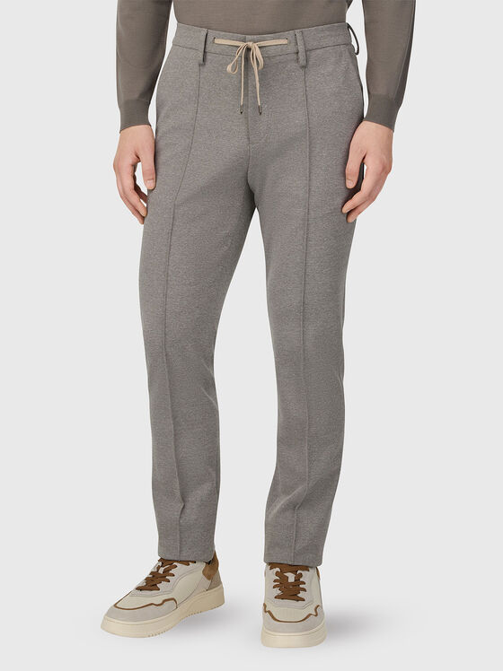 Спортен панталон със странични джобове - 1