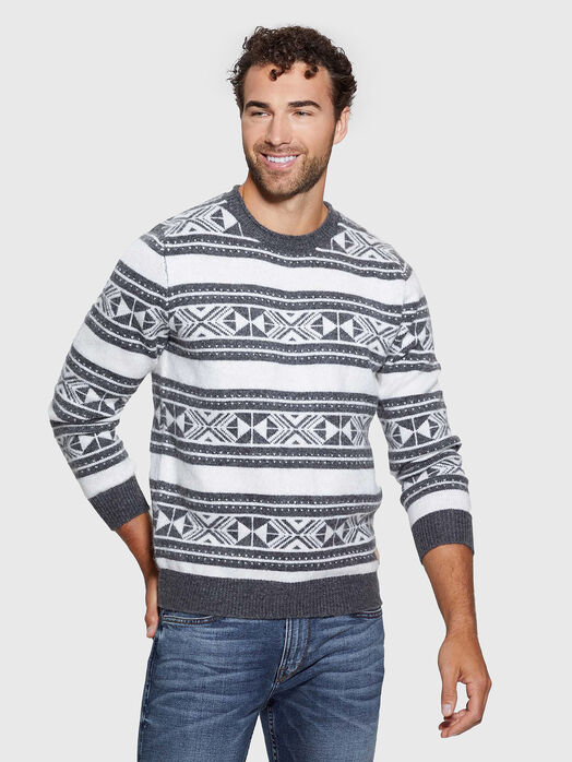 Jacquard oval neck sweater