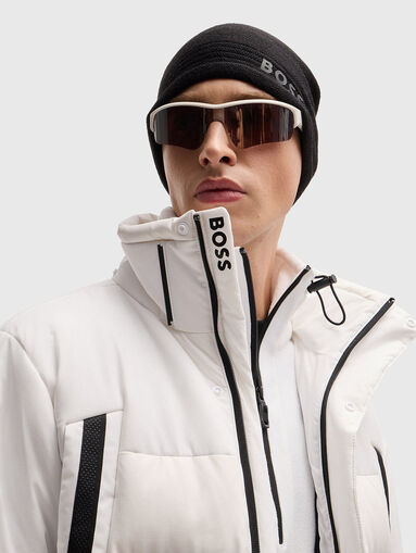 Padded jacket with accent pocket - 4