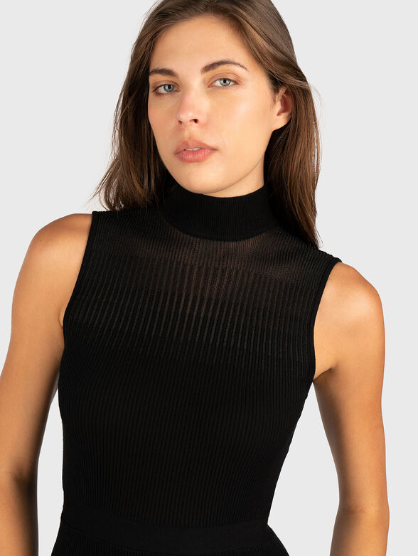 Ribbed maxi dress with accent back - 3