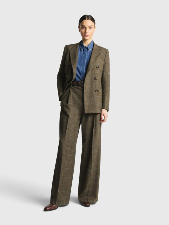 Checkered pants with pleats - 3