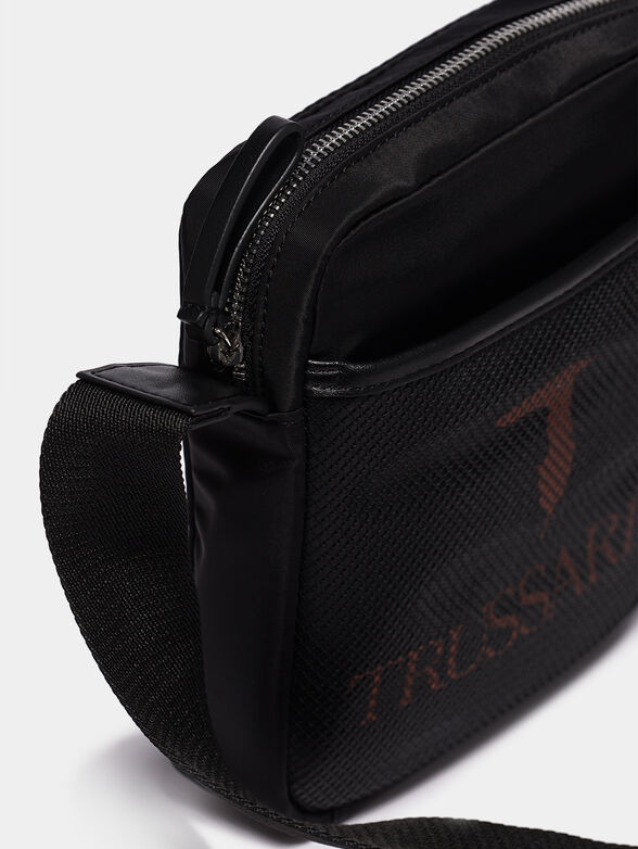 Black crossbody bag with logo print - 4