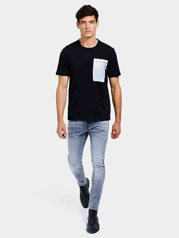 Black cotton t-shirt with contrasting pocket - 2