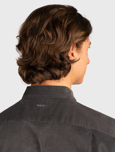 Ripped grey shirt - 5