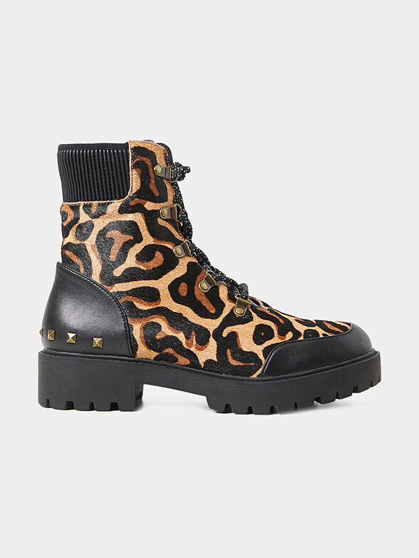 Ankle boots with animal print - 1