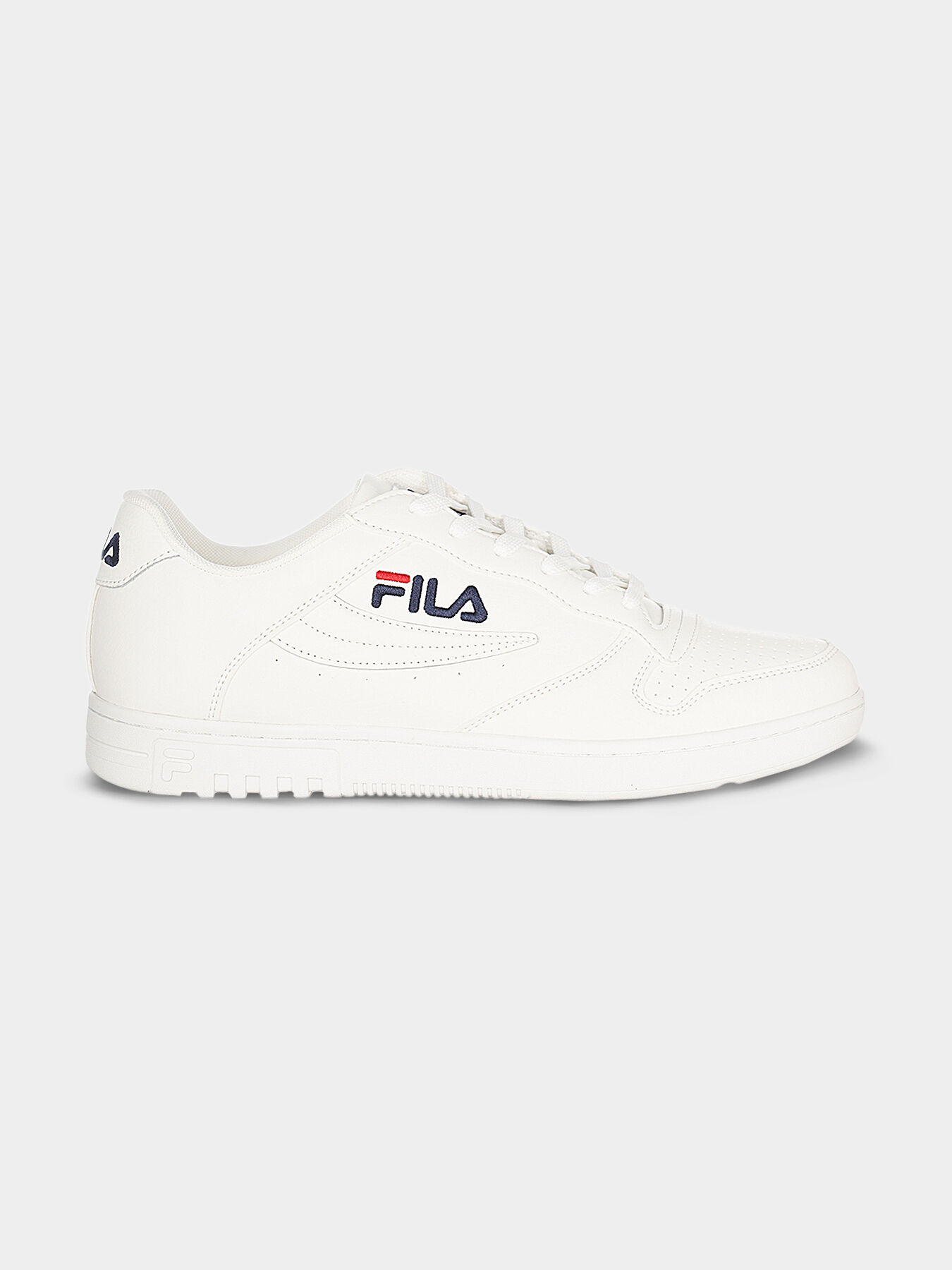 White sports shoes FX100 LOW brand FILA Globalbrandsstore en