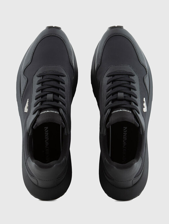 Sports shoes with logo detail - 6